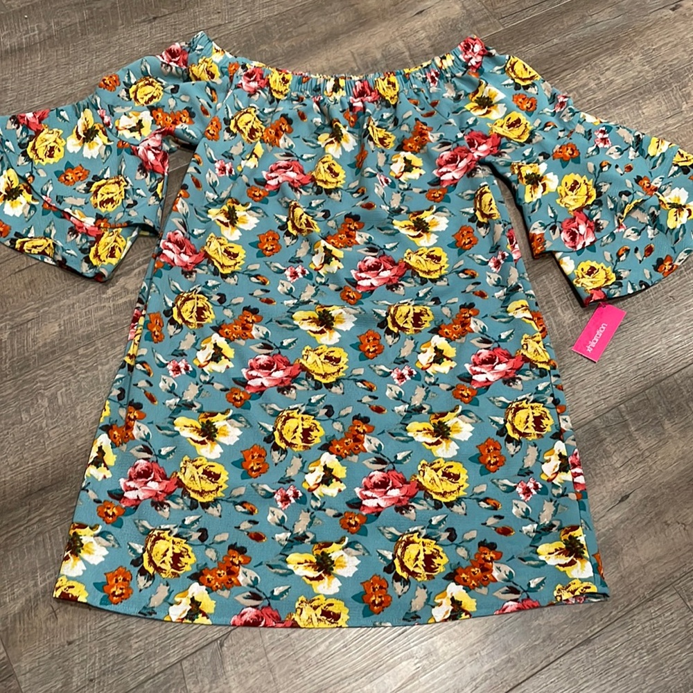 Xhilaration brand off the shoulder mini dress. Small, polyester.